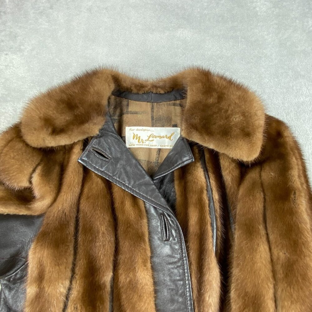 Vtg Mr. Leonard Jacket Women Brown Fur Leather Belted Waist Classic 70’s - Picture 12 of 14